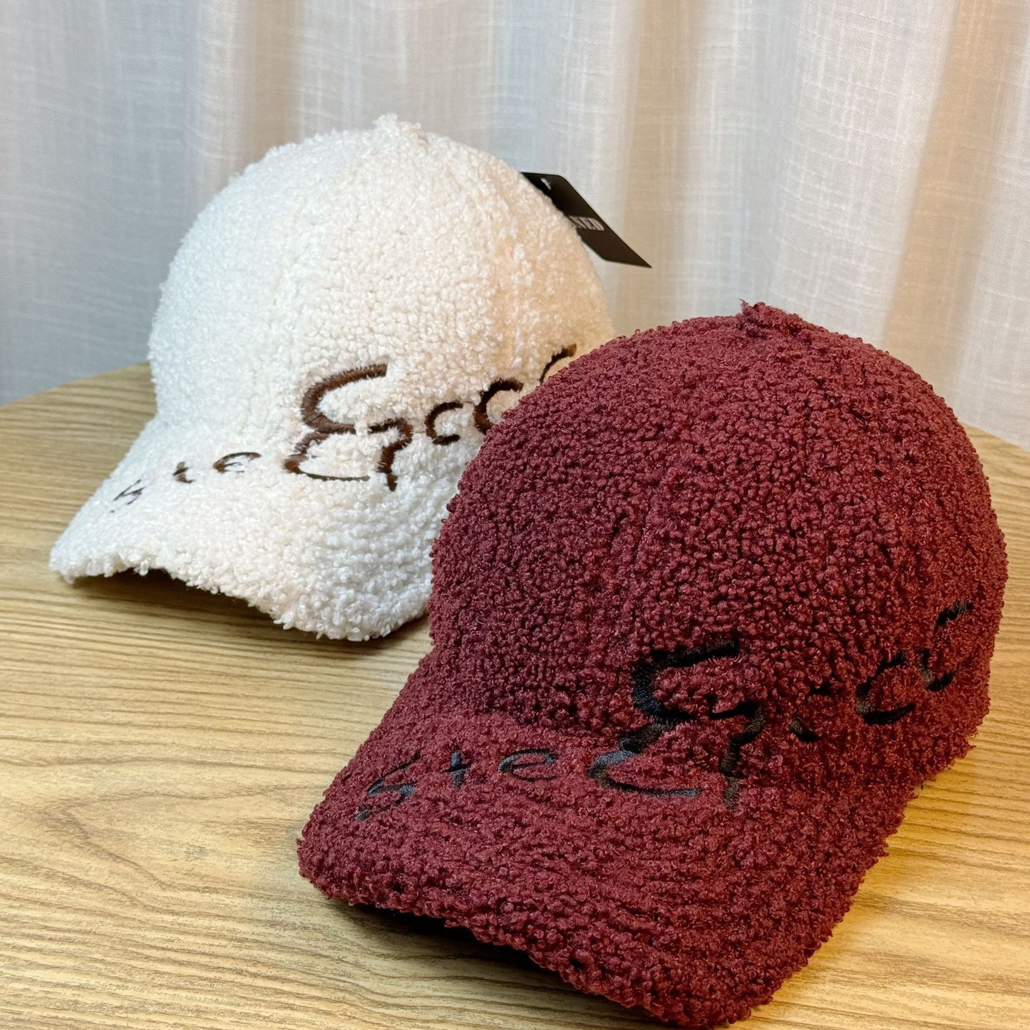 Outdoor Upgrade Warm Lamb Fur Makes Face Look Small Embroidered Letters Peaked Cap